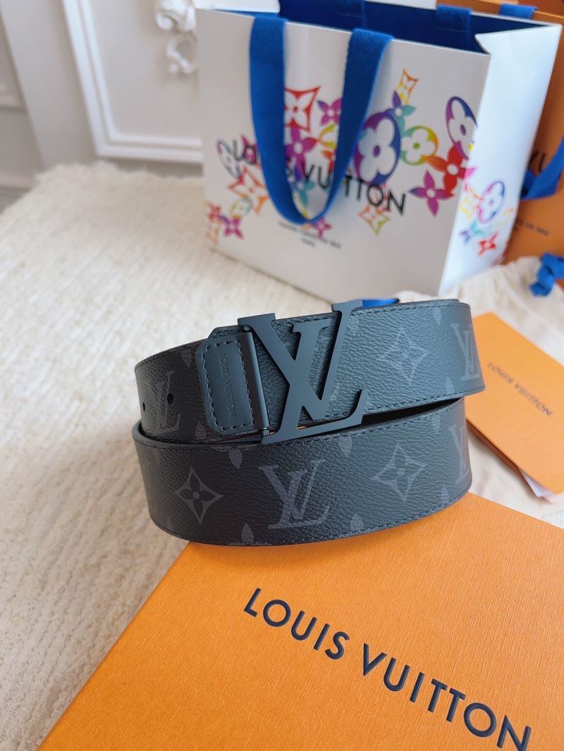 l0vis Vvtt0n belts